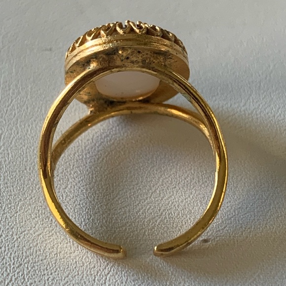 Ring Rose porcelain - Picture 6 of 12